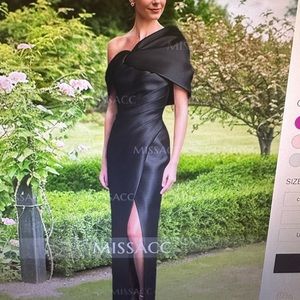 Black Miss Acc Mother of Bride Dress